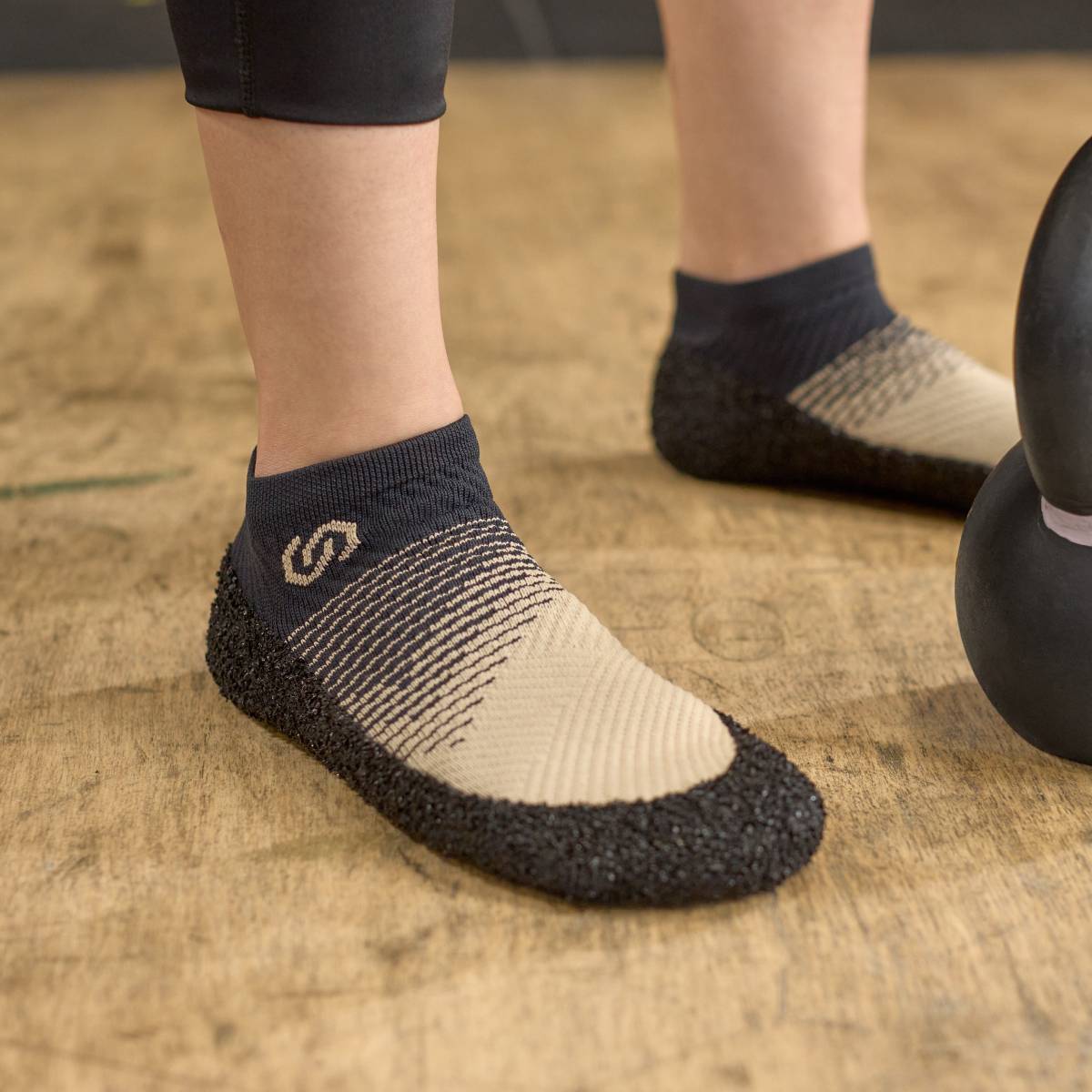 SKINNERS 2.0 Adults Minimalist Footwear - Sand